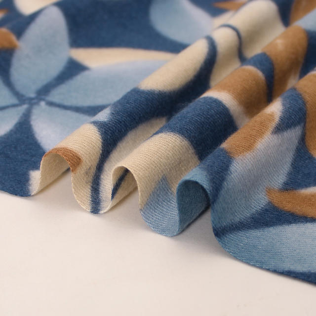 Hot-Selling Autumn Winter Warm Printed Scarf