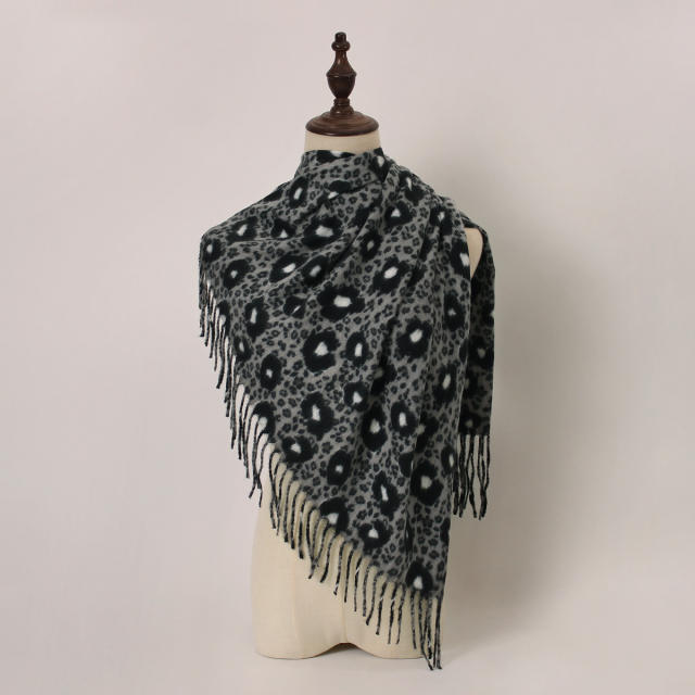 New Leopard Print Scarf for Women Trendy Long Imitation Cashmere Scarf,