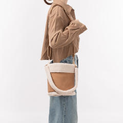 Vintage Bucket Bag Autumn Winter Plush Handbag