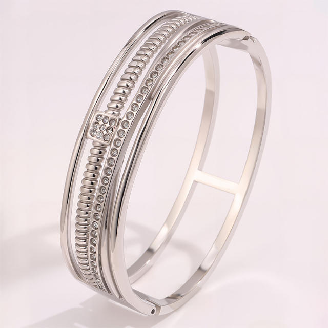 18KG elegant three layer rhinestone setting stainless steel bangle bracelet