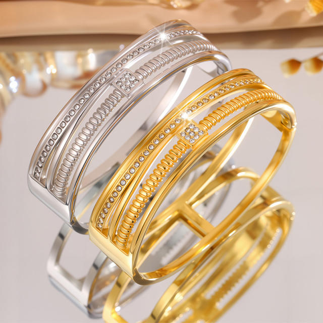 18KG elegant three layer rhinestone setting stainless steel bangle bracelet