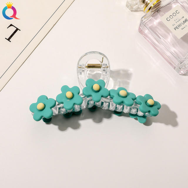 Korean Acrylic flower colorful hair claw clips Female Elegant Sweet Hair Grab