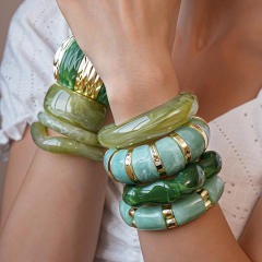 Green Square Geometric Resin Bracelet Retro Exaggerated acrylic Bracelet