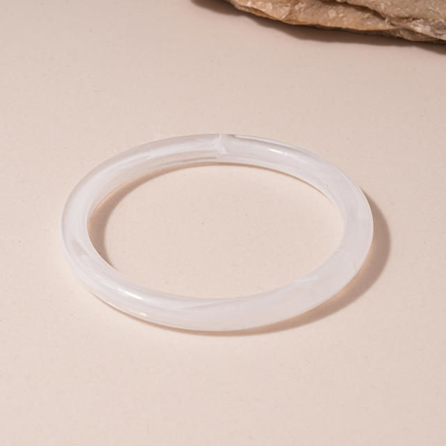 White Irregular Wide Resin Bracelet Personalized Trendy Hand Jewelry