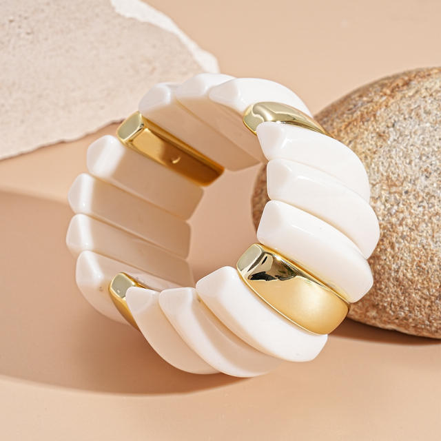 Acrylic Asymmetrical Splicing Geometric Bracelet Retro Exaggerated hand jewelry for women
