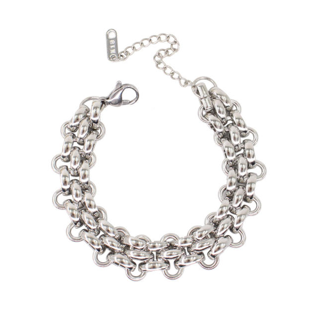 Exaggerated Luxury stainless Steel Heavy Industry choker necklace