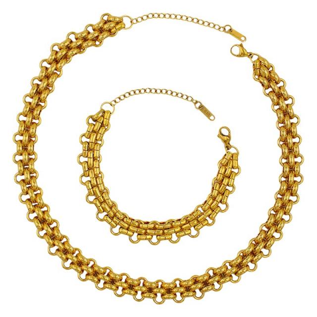 Exaggerated Luxury stainless Steel Heavy Industry choker necklace