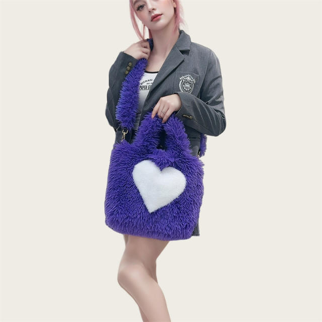 Foreign Trade 2025 New Furry Bag Women's Heart-Shaped Pattern Large-Capacity Plush Tote Bag