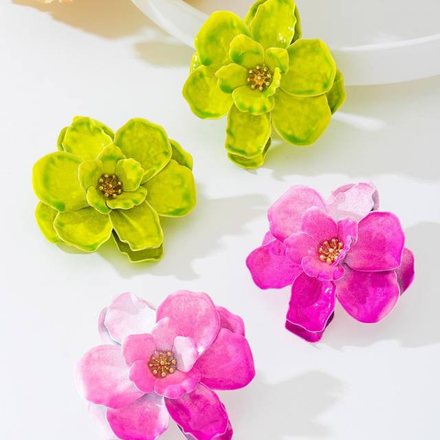 Elegant gradient pink green flower three-dimensional petal earrings
