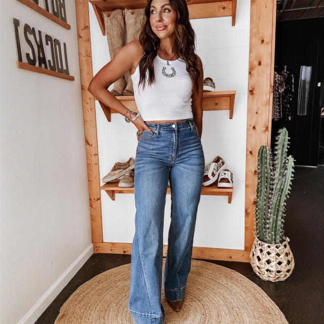 Easy match straight leg denims