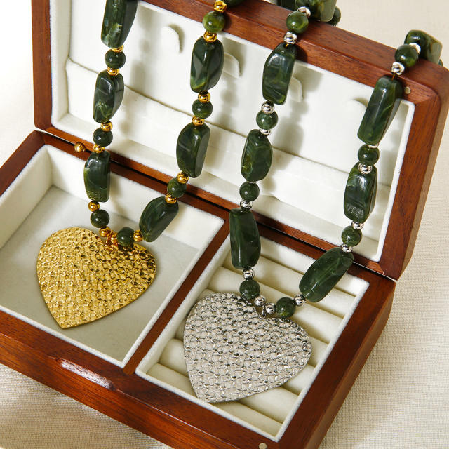 Large size heart pendant green color acrylic bead stainless steel necklace