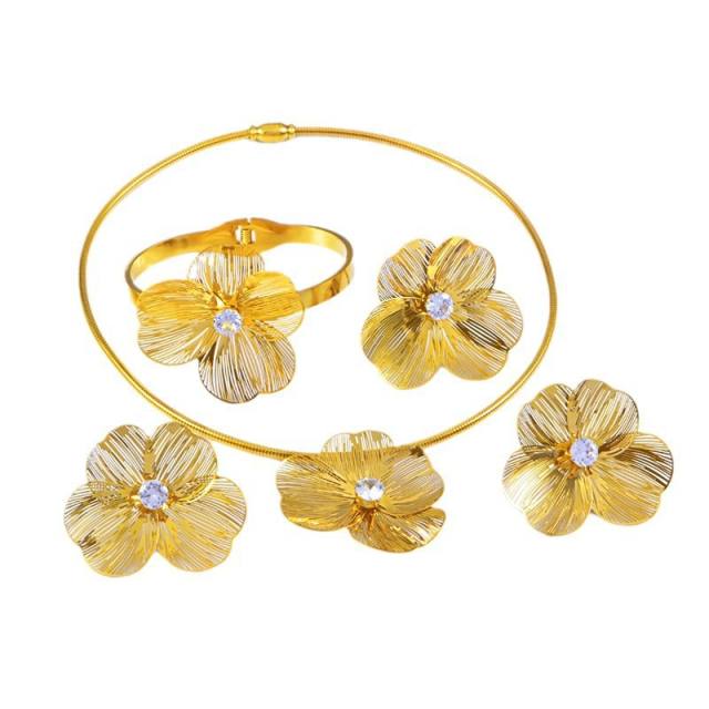 Hot-Selling Stainless Steel Jewelry Set Zircon Flower Necklace Bracelet Earrings Ring Set