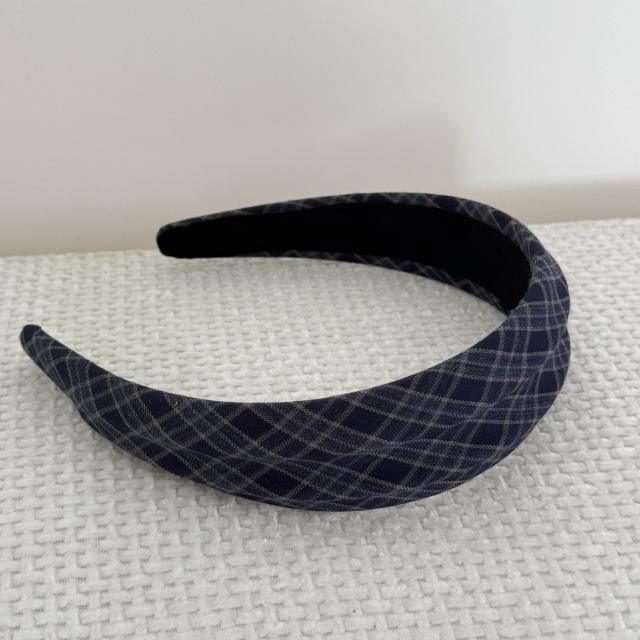 Autumn winter classic plaid pattern padded headband