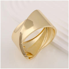 Hiphop gold color wide design alloy bangle bracelet set