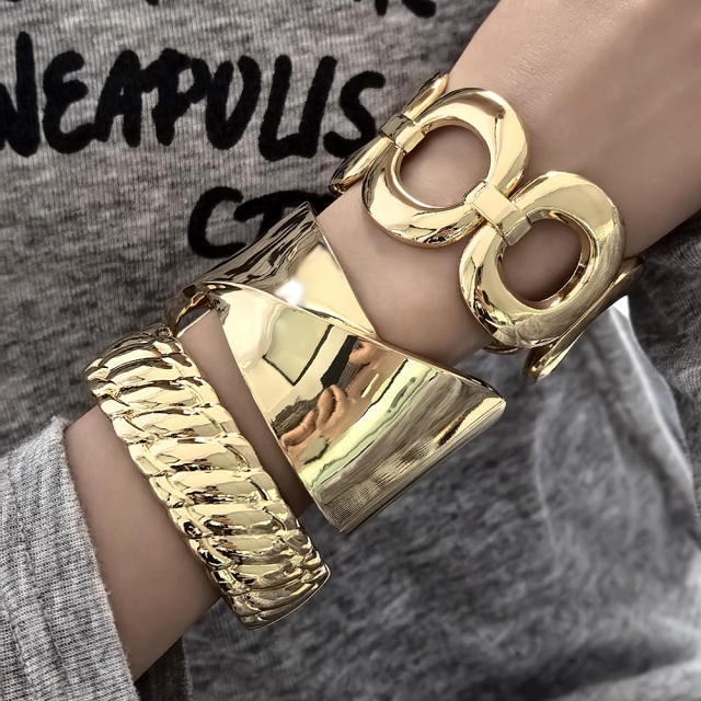 Hiphop gold color wide design alloy bangle bracelet set
