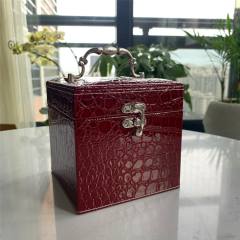 Crocodile pattern pu leather jewelry box wholesale three-layer jewelry box