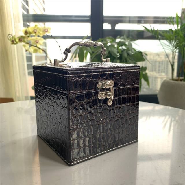 Crocodile pattern pu leather jewelry box wholesale three-layer jewelry box