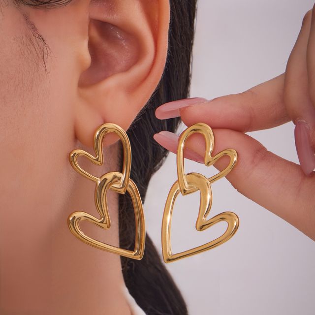 18KG geometric heart stainless steel earrings