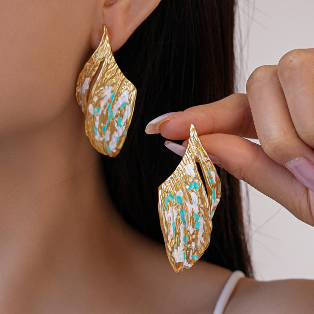 Metal Asymmetrical Pleated Leaf Silver Needle Earrings