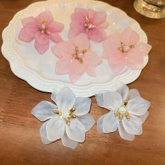 Sweet Simple Acrylic Flower Silver Pin Earrings