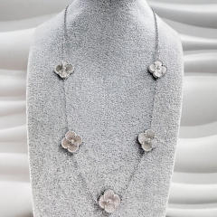 15mm Titanium Steel 5 Four-Leaf Flower clover Necklace