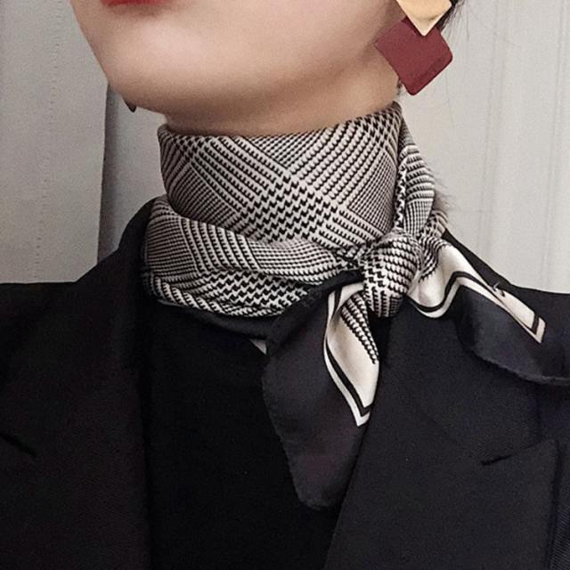 Vintage Houndstooth Small Square Scarf Women's Thin Silk Scarf