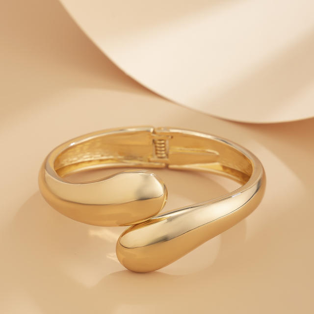 Chunky stacked wearing wind hug water drop smooth bracelet ins winding alloy Bracelet suit
