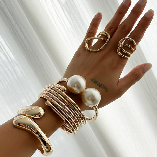 Chunky stacked wearing wind hug water drop smooth bracelet ins winding alloy Bracelet suit