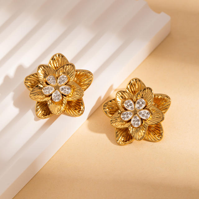 Stainless steel flower petal elegant studs earrings for women