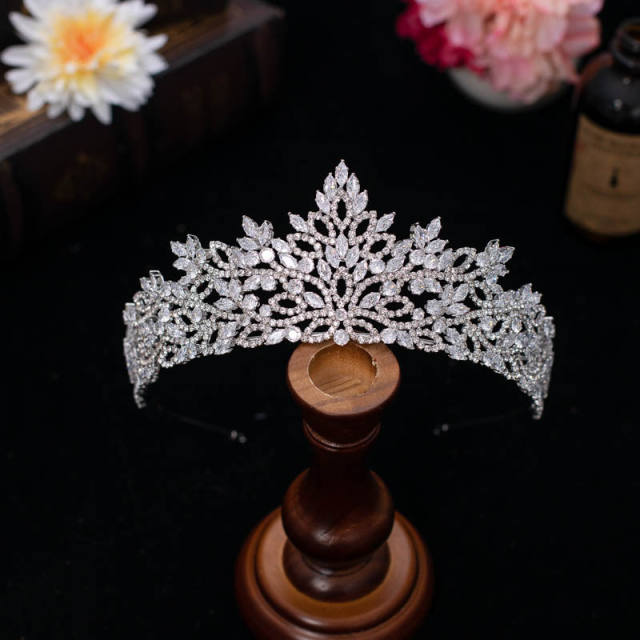 Luxury zircon bride crown headdress baroque banquet Korean style diamond crown wedding