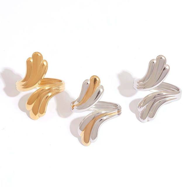 Geometric line leaf design stainless steel rings