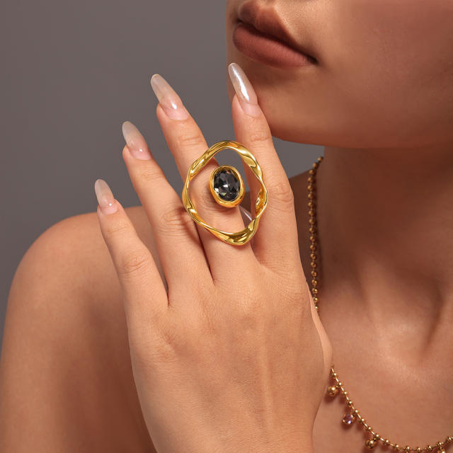 Geometric line oval shape crystal gold plated copper rings