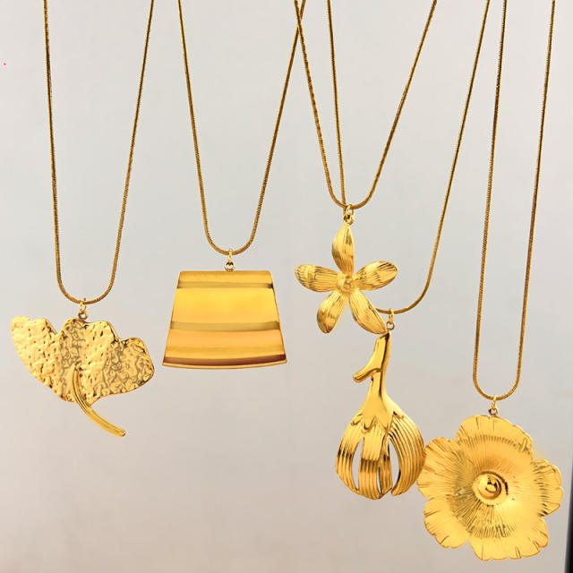 Gold color geometric pendant flower petal pendant stainless steel necklace