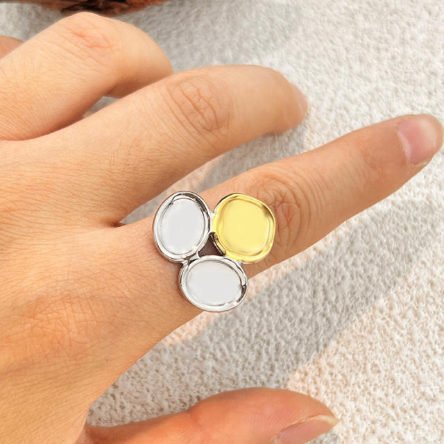 Unique two tone flower petal geometric stainless steel rings