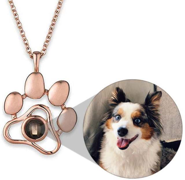 Stainless Steel Dog Paw Pet Projection Necklace Clavicle Chain Fashion Versatile Personalized Keychain Jewelry