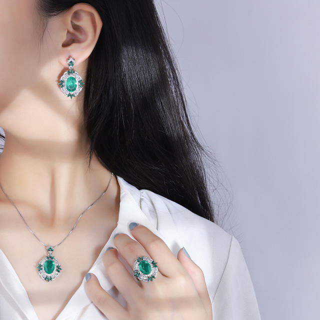Gold-Plated Copper Base Simulated Emerald Green Set necklace earrings rings set