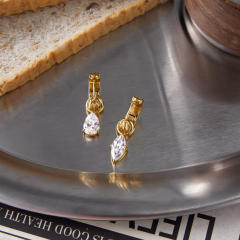 18KG oval shape diamond stainless steel earrings