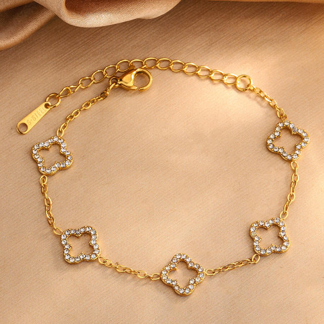 Diamond hollow clover stainless steel necklace bracelet set