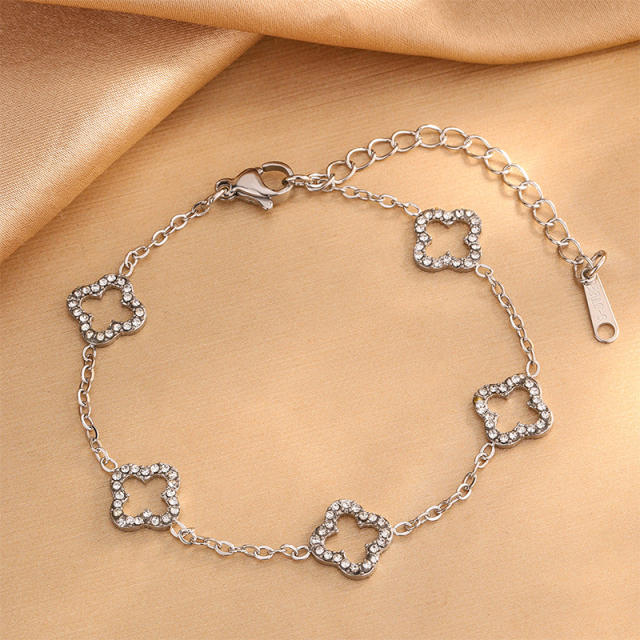 Diamond hollow clover stainless steel necklace bracelet set