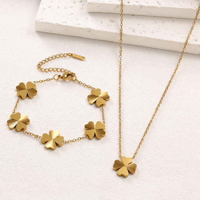Stainless steel peach heart lucky four-leaf clover necklace bracelet earrings suit