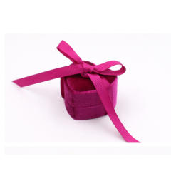 Heart shape velvet ring box pendant box with ribbon