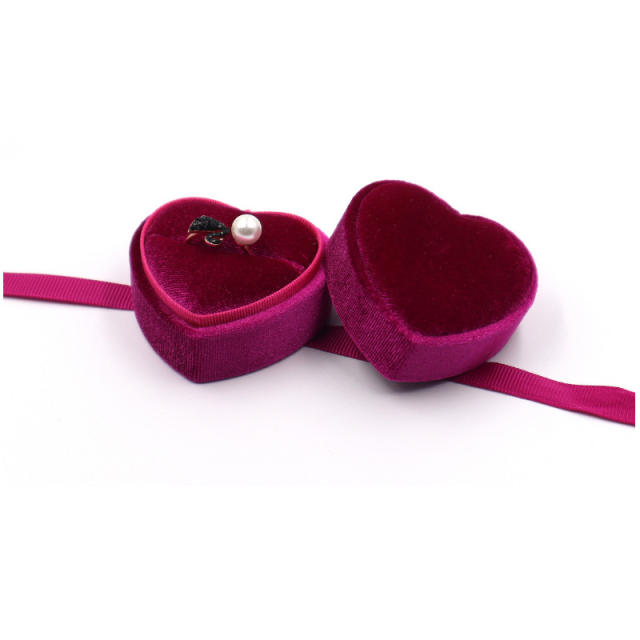 Heart shape velvet ring box pendant box with ribbon