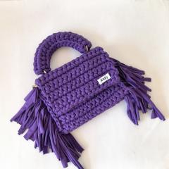 Handmade crochet bag tassel shoulder slung small square bag