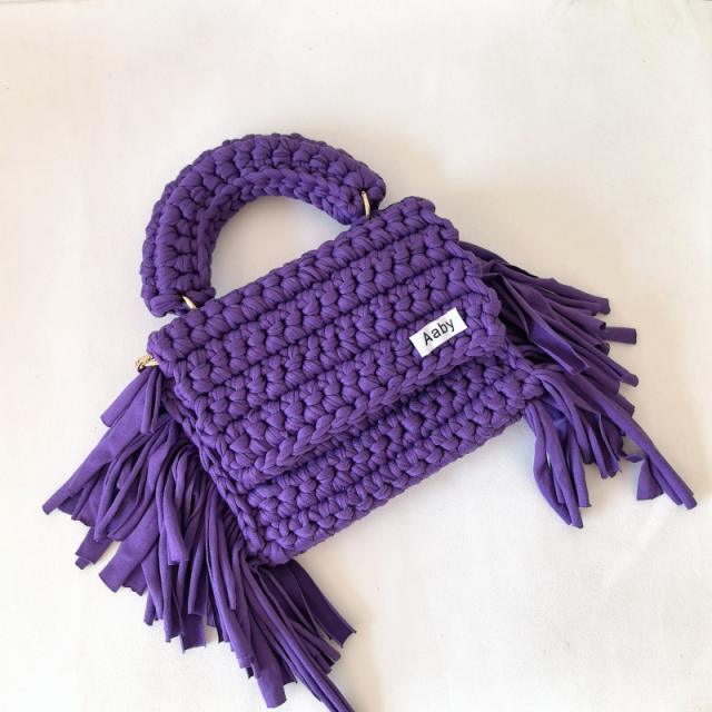 Handmade crochet bag tassel shoulder slung small square bag