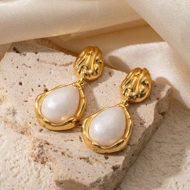 18KG vintage drop acrylic stainless steel earrings