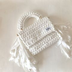 Handmade crochet bag tassel shoulder slung small square bag