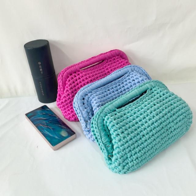 New ladies handmade crocheted clip bag armpit bag chain bag