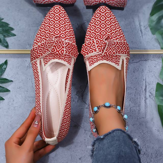 Plus size light pointed beanie women's shoes comfortable non-slip women's shoes
