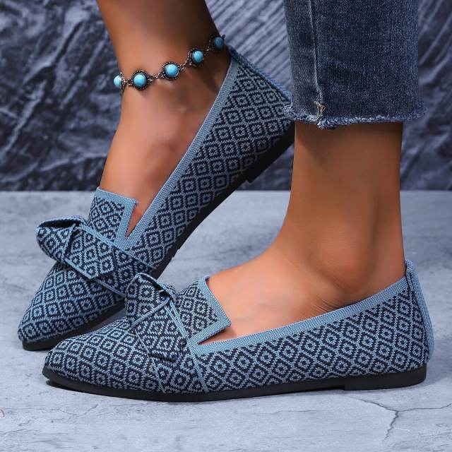 Plus size light pointed beanie women's shoes comfortable non-slip women's shoes