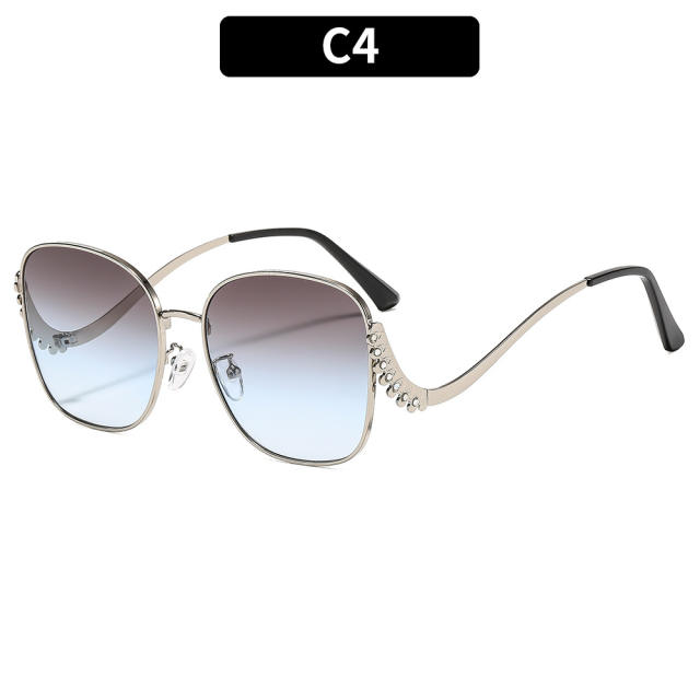 Big metal square frame sunglasses